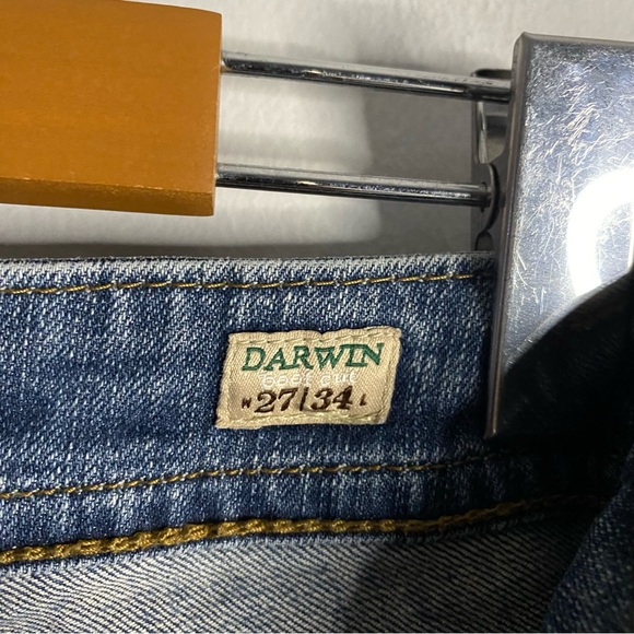 Mek Denim Women's Darwin Low Rise Frayed Hem Denim Jeans - Picture 7 of 10